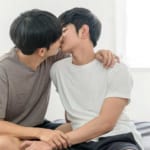 ゲイの日本人カップルのキス